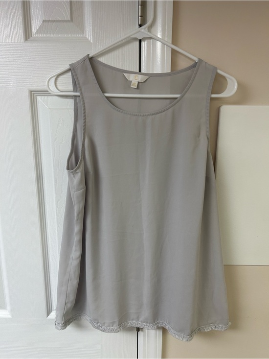 C Tops - C Women’s Gray sleeveless blouse
